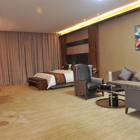 Ehrenburg Hotel Фошань Экстерьер фото