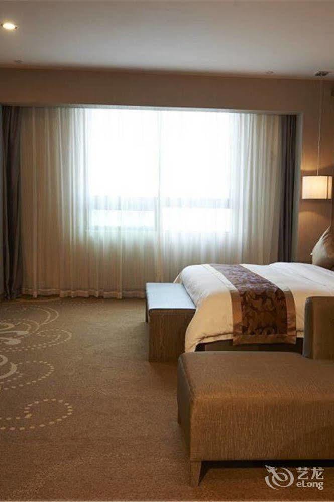 Ehrenburg Hotel Фошань Экстерьер фото