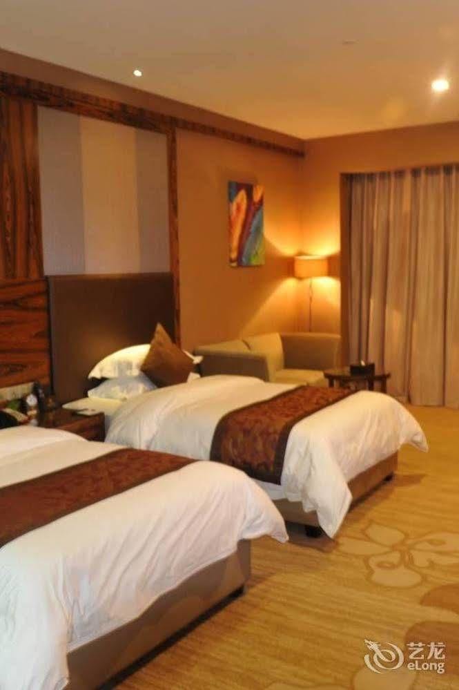 Ehrenburg Hotel Фошань Экстерьер фото